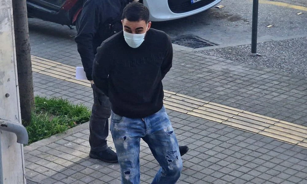 Τράπερ Ricta: «Aς μπω φυλακή, το παιδί να γίνει καλά»